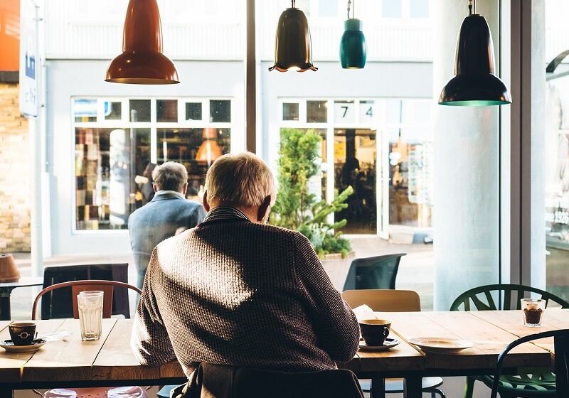 La homosexualidad en residencias de ancianos